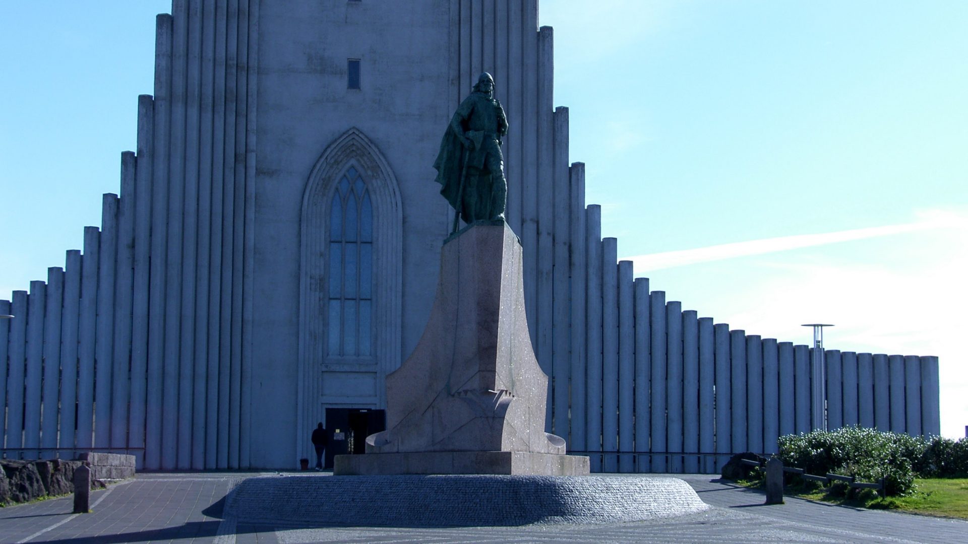 Monument in Front of Hallgrimskirkja