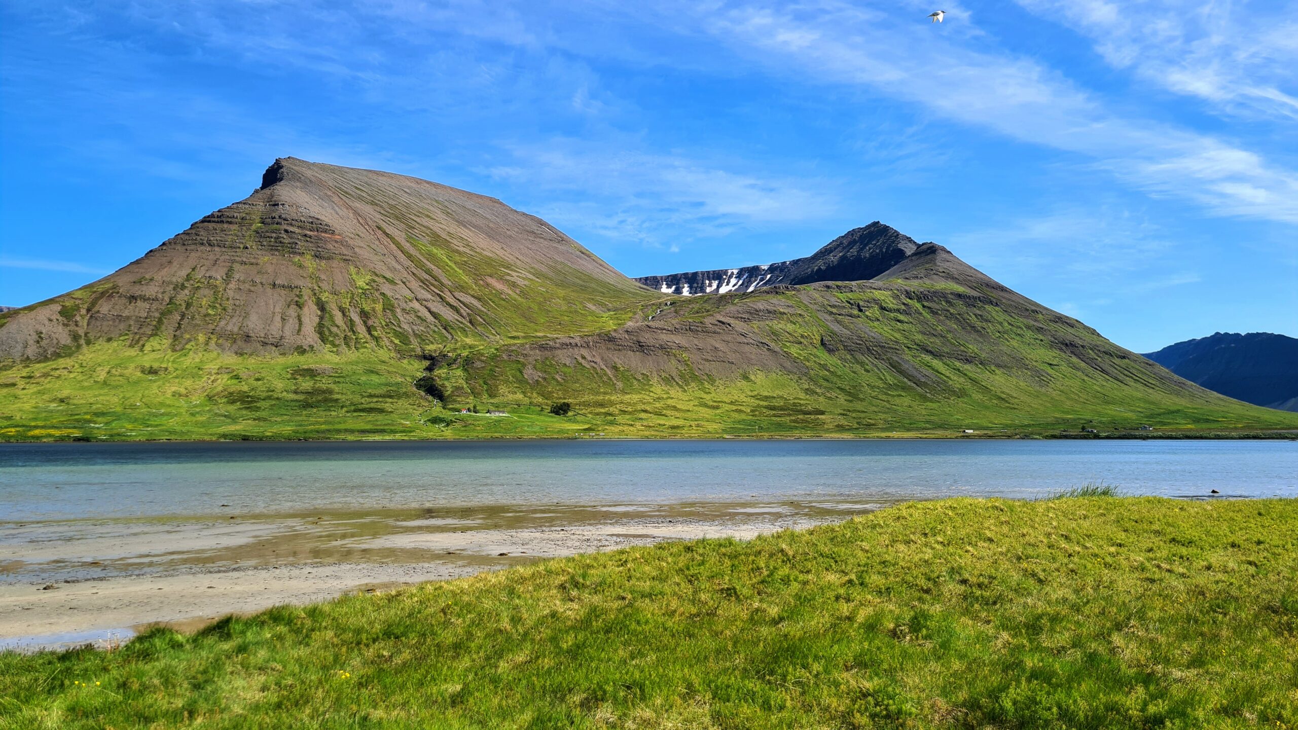Önundarfjörður Mountains and Valleys